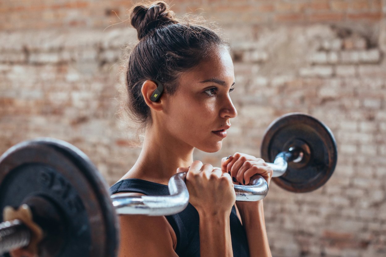 JBL Endurance Zone: nowoczesne słuchawki sportowe z technologią OpenSound