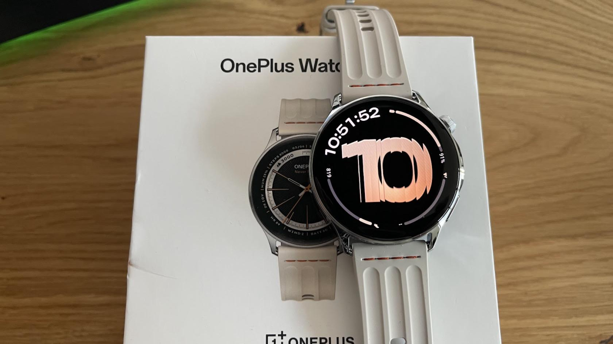 OnePlus Watch Lite – znajomy wygląd, nieco lżejsze podejście