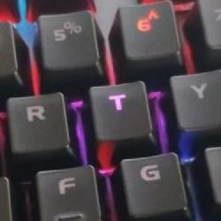 Czym jest Anti-ghosting? Co warto wiedzieć o tym rozwiązaniu? Dlaczego warto brać je pod uwagę?