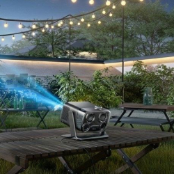 Aurzen debiutuje w Polsce z serią projektorów BOOM o kompaktowych rozmiarach