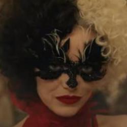 Cruella ze zwiastunem w pełnej polskiej wersji językowej, plakatem i zdjęciami. Aktorska wersja animacji od Disneya coraz bliżej