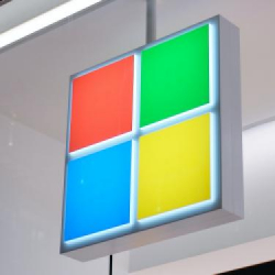 Czy Microsoft przejmie również Netflixa? Analityk twierdzi, że jest to możliwe!