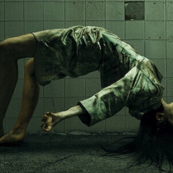 Dokumenty i paradokumenty o zjawiskach paranormalnych i życiu po życiu na Netflisie