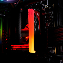 Efektowna pamięć Kingston FURY Renegade DDR5 RGB Limited Edition trafiła na rynek