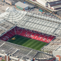 Lisandro Martinez dostępny jest do obwódkowania w wersji Zmiennokształtni w FIFA 23 Ultimate Team!