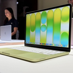 MacBook Neo za 2700 zł wyprzedany, Apple zamawia pilnie kolejne partie