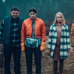 Pewnego razu na krajowej jedynce, recenzja polskiej, całkiem zgrabnej serialowej czarnej komedii