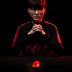 Razer DeathAdder V3 Pro Faker Edition i Razer DeathAdder V3 debiutują w efektownych wydaniach!