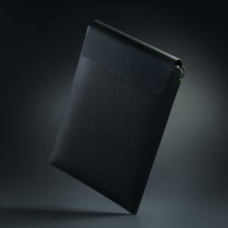Razer wprowadza etui na laptopa 16” z ładowarką bezprzewodową