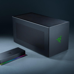 Razer wprowadza nowe urządzenia z Thunderbolt™ 5 – stacja dokująca i obudowa GPU
