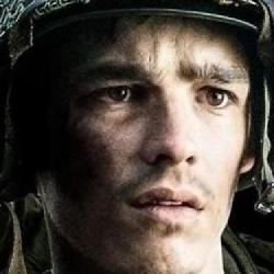 Recenzja filmu Upiory Wojny (Ghosts of War), nieoczywisty, czasem zaskakujący horror wojenny z dramatem w tle. Produkcja nie dla każdego?