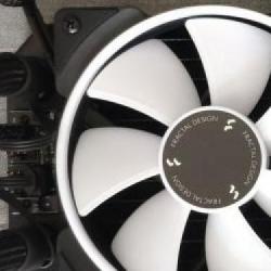 Recenzja Fractal Design Celsius+ S24 Prisma - Cicha woda brzegi rwie!