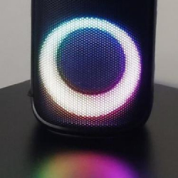 Recenzja głośnika bezprzewodowego Audictus Aurora Pro, świetnie wycenionego modelu w sam raz na wakacje!