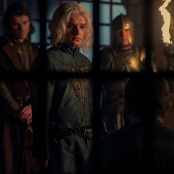 Aegon wypowiada wojnę! Taniec Smoków rozpoczyna się na dobre... - Co wydarzy się w 3 odcinku Rodu Smoka?