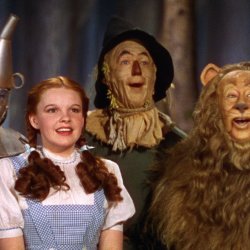 Sabrina Carpenter w nowym musicalu Alice in Wonderland