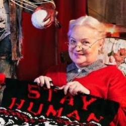 Świąteczny odcinek Dying 2 Know More skupia się na interfejsie gry