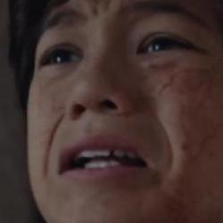 The Djinn, zwiastun nowego horroru, tym razem o niemym chłopcu uwięzionym w swoim domu. Premiera w maju