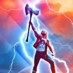 Thor: Miłość i grom na nowych zwiastunach, z napisami i dubbingiem. Premiera latem!