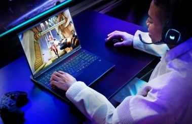 Acer wspiera kobiety w gamingu sprzętem z AI i OLED