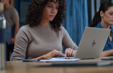 HP EliteBook 6 G2q – nowy AI PC z 28 godzinami pracy na baterii